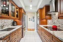 100 DEAN Avenue Unit# 102 Barrie