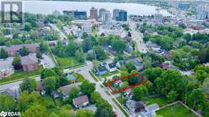 124 BERCZY Street Barrie