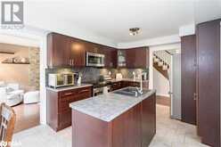 142 LIVINGSTONE Street W Barrie