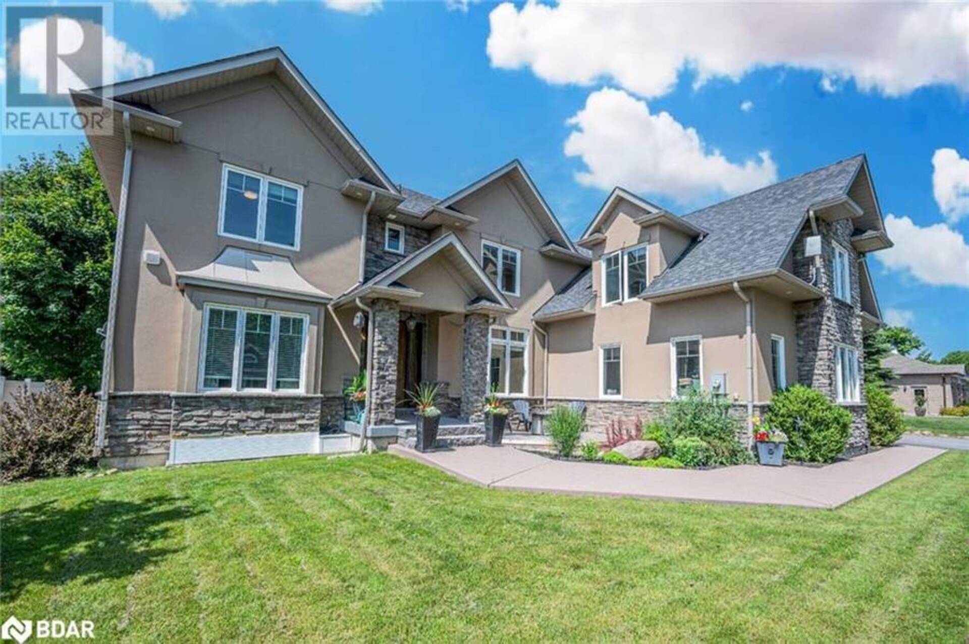 16 BRIDLE PATH Oro-Medonte