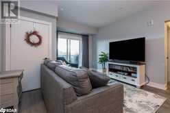 5 CHEF Lane Unit# 410 Barrie