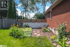 11 NUGENT Court Barrie