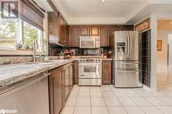 141 FERNDALE Drive S Barrie