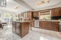 141 FERNDALE Drive S Barrie