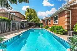 141 FERNDALE Drive S Barrie