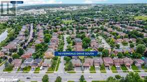 141 FERNDALE Drive S Barrie