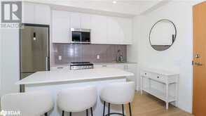 1787 ST CLAIR Avenue W Unit# 626 Toronto