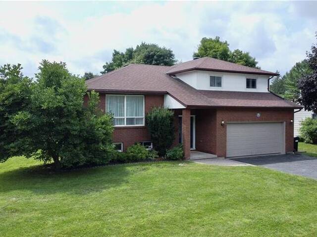 252 NELSON Crescent Stroud Ontario