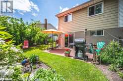 17A CUNDLES Road E Barrie