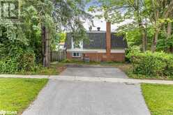 95 FARMINGDALE Crescent Barrie