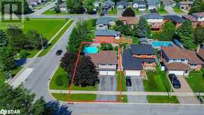 2 CARMICHAEL Court Orillia