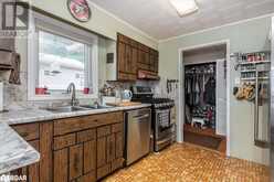 472 TINY BEACHES Road S Tiny