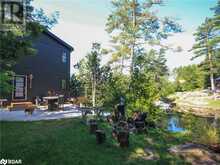 8098 LAIDLAW Avenue Washago