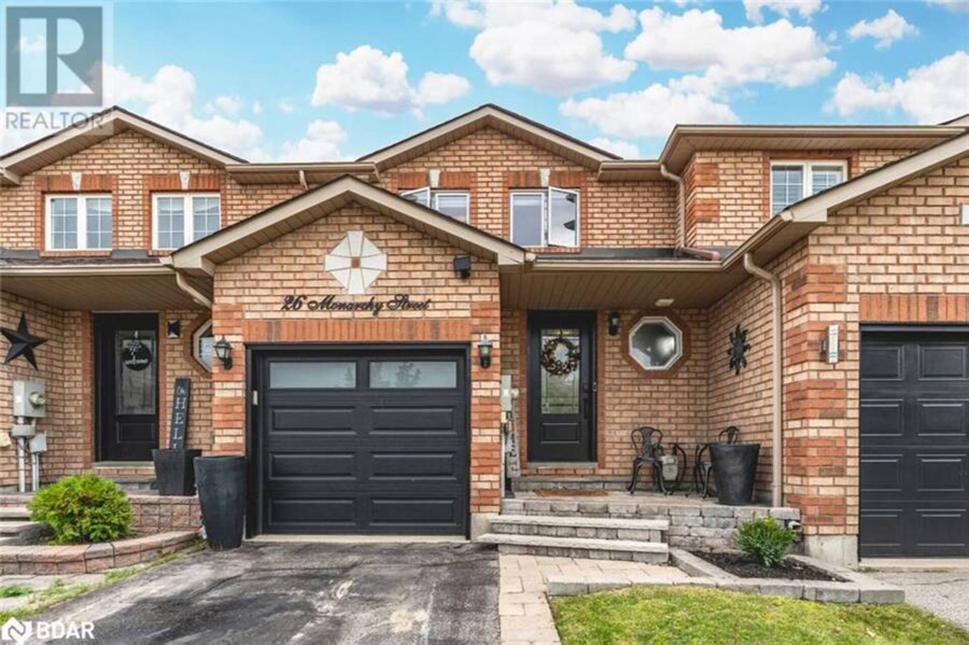 26 MONARCHY Street Barrie