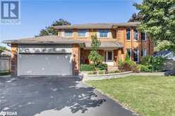 24 DYER Boulevard Barrie