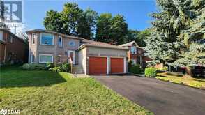 556 LEACOCK Drive Barrie