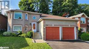 556 LEACOCK Drive Barrie