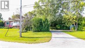 250 SUPERIOR Street Stayner