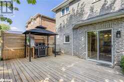 34 BATTEAUX Street Barrie