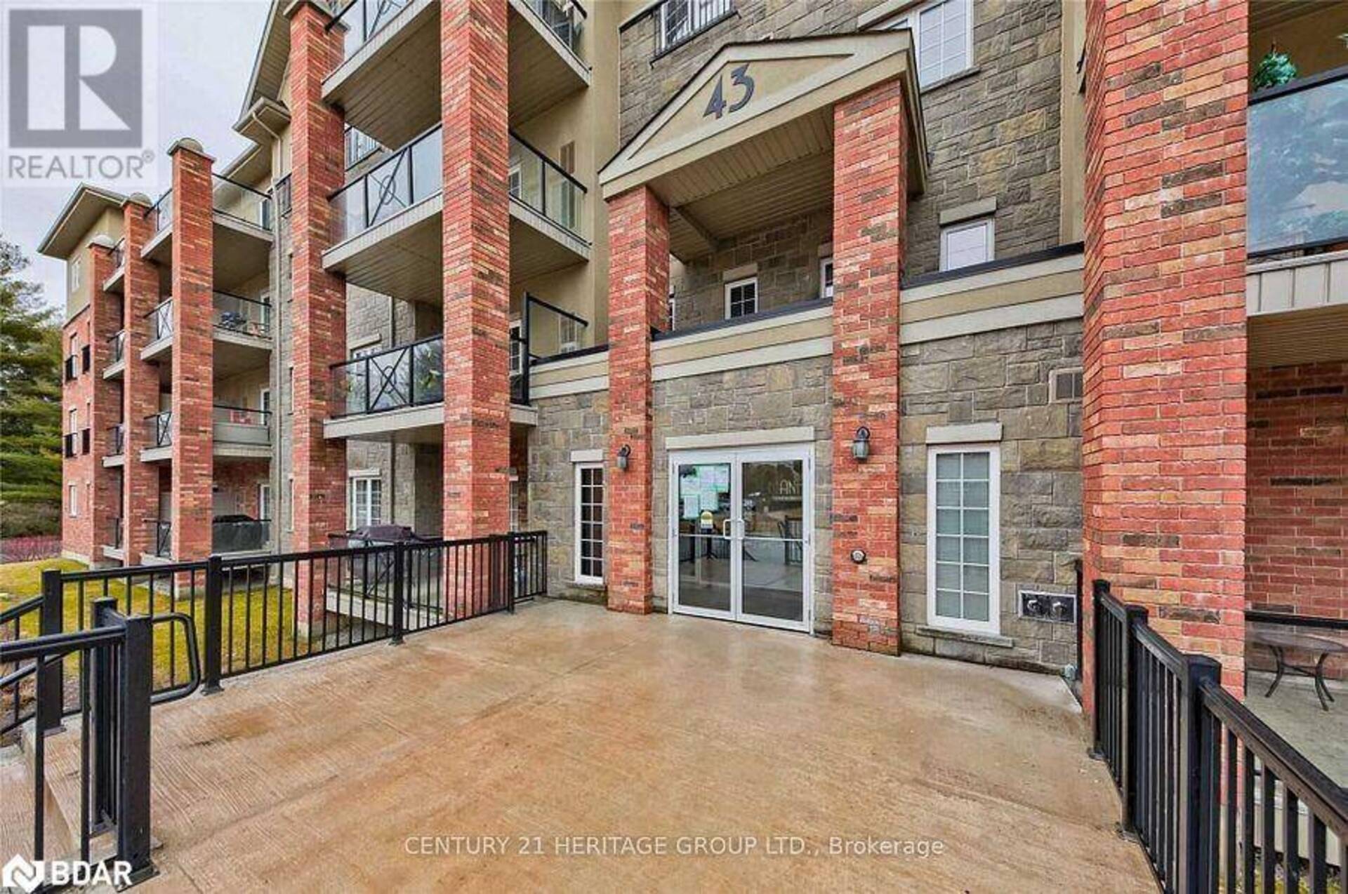 43 FERNDALE Drive S Unit# 204 Barrie