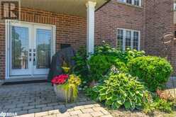 27 WHITE OAKS Road Barrie