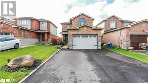 7 HEMLOCK Court Barrie