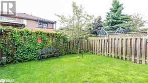 7 HEMLOCK Court Barrie