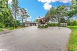 16 TECUMSETH PINES Drive New Tecumseth