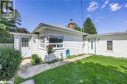 3829 CROSSLAND Road Springwater