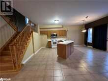 114 RAYMOND Crescent Unit# upper Barrie