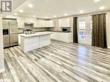 33 CAMELOT Square Unit# Lower Barrie