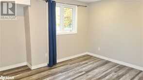 33 CAMELOT Square Unit# Lower Barrie