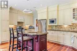 13 BRIDLE Trail Midhurst