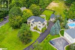 13 BRIDLE Trail Midhurst