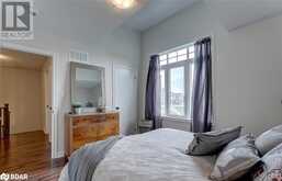 12 MASTERS Crescent Port Severn