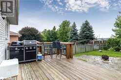 11 MAYFAIR Drive Barrie