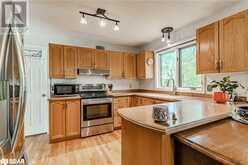 30 THE GRANITE BLUFF Bracebridge