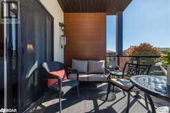 720 YONGE Street Unit# 202 Barrie