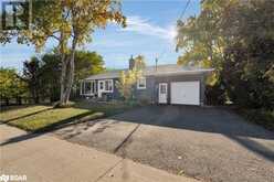 194 FERNDALE Drive N Barrie