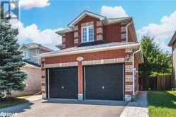 126 MADELAINE Drive Barrie