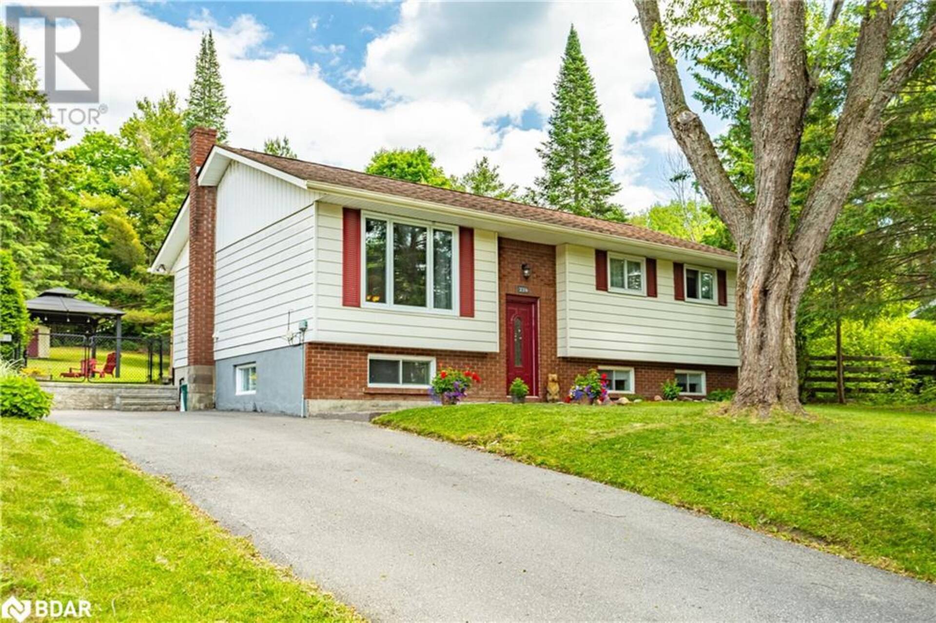 224 ORIOLE Crescent Gravenhurst