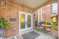 19 WHITE OAKS Road Unit# 8 Barrie