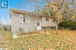 46 CENTENNIAL Avenue Elmvale