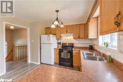 271 COLLEGIATE Drive Orillia