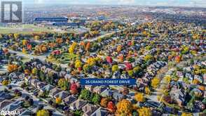 25 GRAND FOREST Drive Barrie