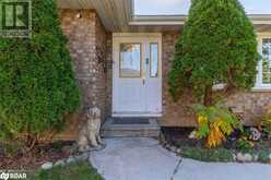 569 MAPLEVIEW Drive E Barrie