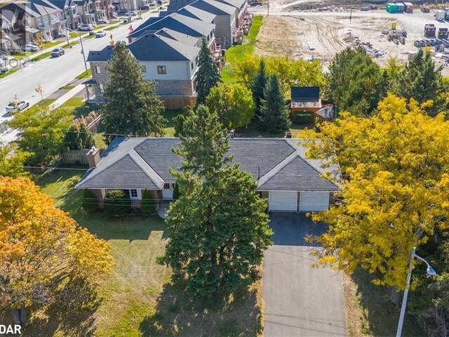 569 MAPLEVIEW Drive E Barrie Ontario