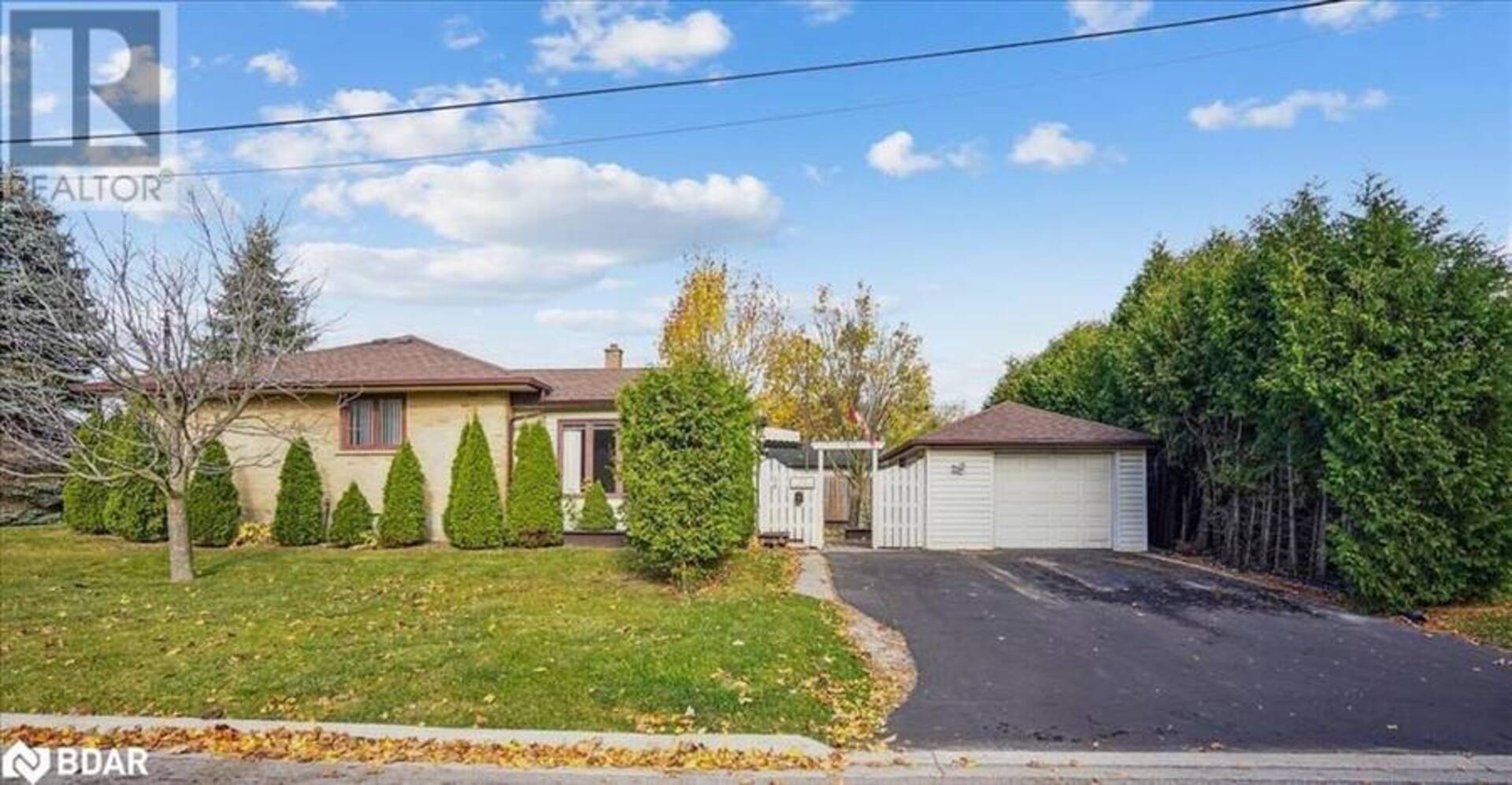 705 GLENFOREST Road Oshawa