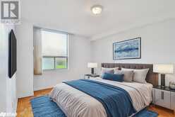 10 EDGECLIFF GOLFWAY Unit# 317 Toronto