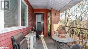 131 CLAPPERTON Street Unit# 305 Barrie